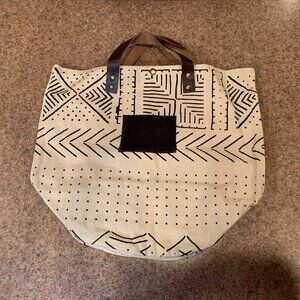 Lovestitch Large black/Natural Canvas tote with leather strap handles NEW